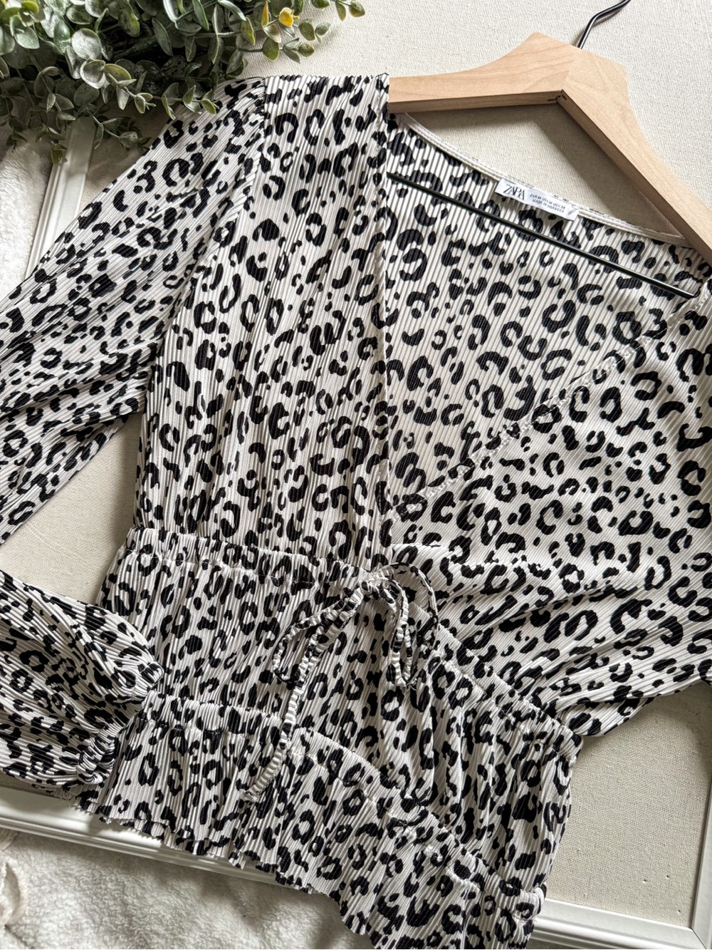 Zara Leopard Print Smocked Peplum Blouse Size Medium